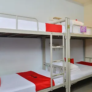 Reddoorz @ Kallang Mrt Singapur